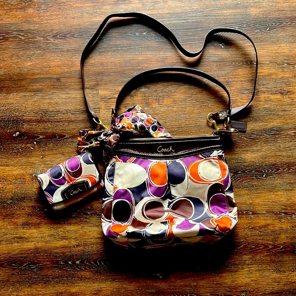 Matching Retro coach purse and wallet set Bonus matching silk scarf